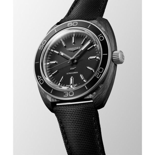 L2.839.4.52.2 LONGINES ロンジン ウルトラクロン カーボン 43mm