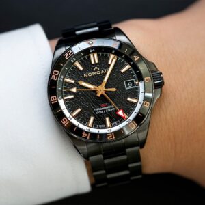 N1100.22B02.B01 NORQAIN ノルケイン アドベンチャー ネベレスト GMT グレーシャー 41mm
