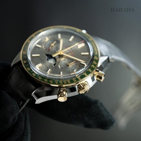 304.23.44.52.06.001 OMEGA オメガ スピードマスター ムーンフェイズ 44.25MM