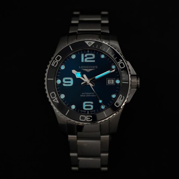 L3.780.4.96.6 LONGINES ロンジン ハイドロコンクエスト 39mm