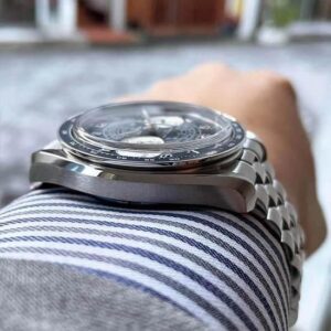 329.30.43.51.03.001 OMEGA オメガ スピードマスター クロノスコープ 43MM