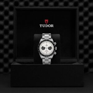 M79360N-0012 TUDOR チューダー ブラックベイ クロノ