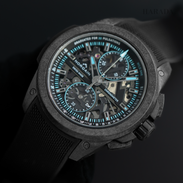 N3002.40Q01.B07 NORQAIN ノルケイン ワイルドワン スケルトン クロノ 42mm ブラックラバーストラップ仕様