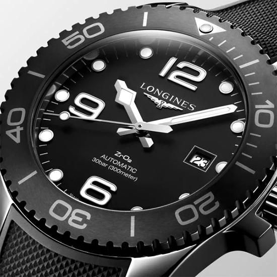 L3.784.4.56.9 LONGINES ロンジン ハイドロコンクエスト 43mm