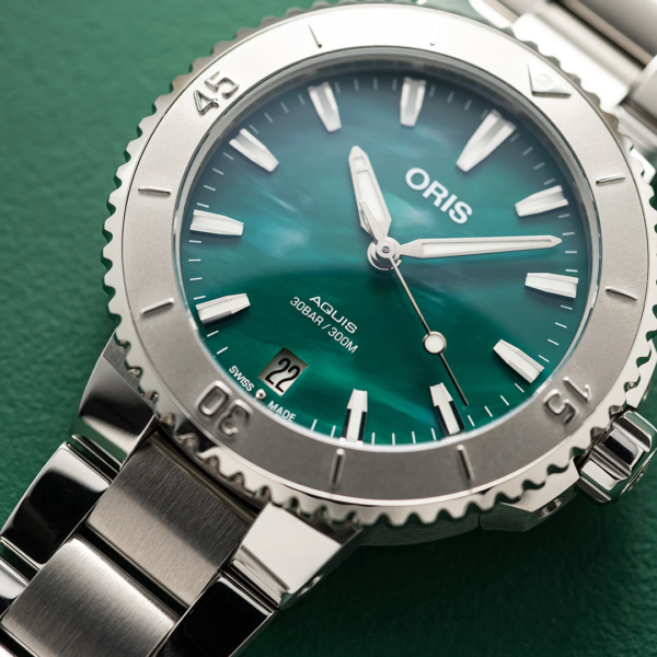 01 733 7770 4137-07 8 18 05P ORIS オリス アクイス オリス×ブレスネット 36.5mm