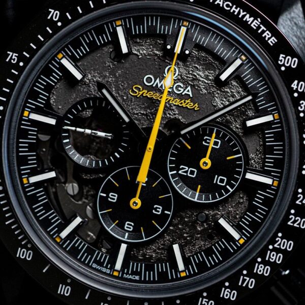 310.92.44.50.01.001 OMEGA オメガ スピードマスター ダーク サイド オブ ザ ムーン 44.25MM アポロ8号