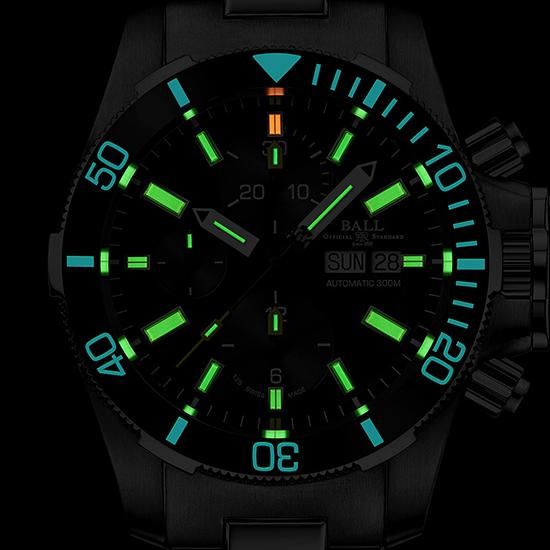 BALL WATCH ボールウォッチ エンジニア ハイドロカーボン サブマリン ウォーフェア セラミック クロノグラフ DC2236A-SJ-BK