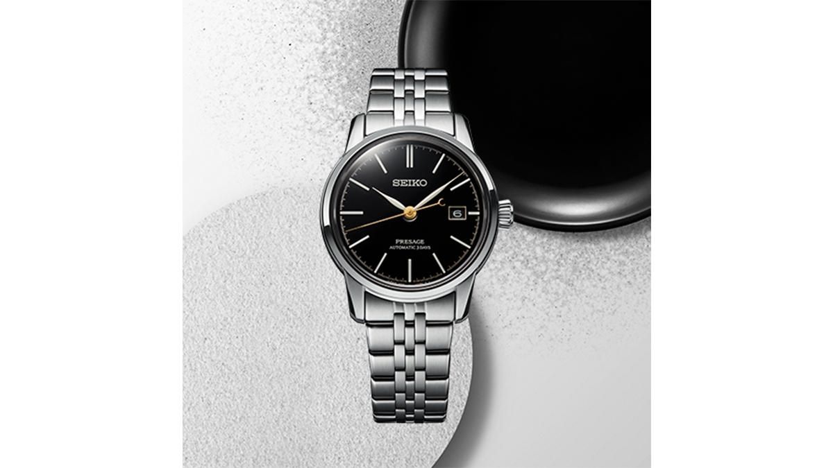 SARX107のケース全貌の画像