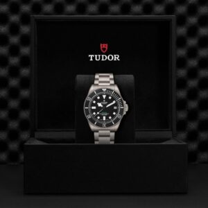 M2543C1A7NU-0001 TUDOR チューダー ペラゴス ウルトラ
