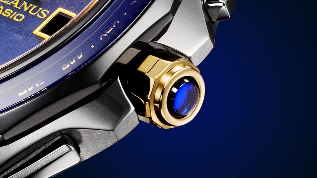 OCW-S7000SS-2AJRのリューズを拡大した画像