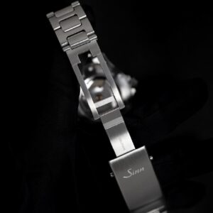 【世界限定300本】556 Ice Blue Sinn ジン パイロットウォッチ ファインアジャスト付きブレスレット仕様