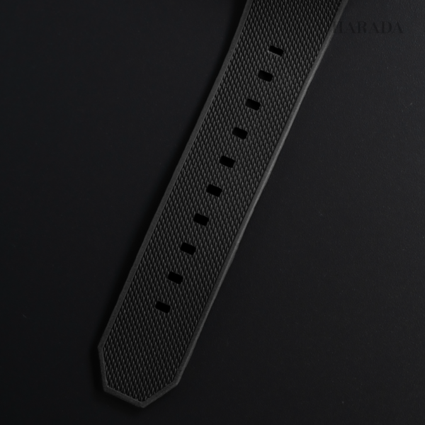 N3002.40Q01.B07 NORQAIN ノルケイン ワイルドワン スケルトン クロノ 42mm ブラックラバーストラップ仕様