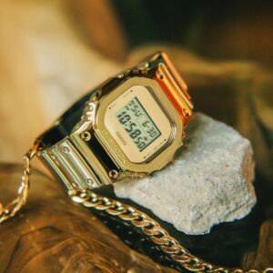 GM-5600YMG-9JF CASIO カシオ DIGITAL Gショック