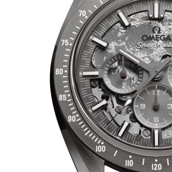 310.92.44.50.06.001 OMEGA オメガ スピードマスター ダーク サイド オブ ザ ムーン 44.25MM