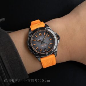 N1300.08B01.B01 NORQAIN ノルケイン アドベンチャー ネベレスト 40mm リミテッドエディション オレンジラバーストラップ仕様