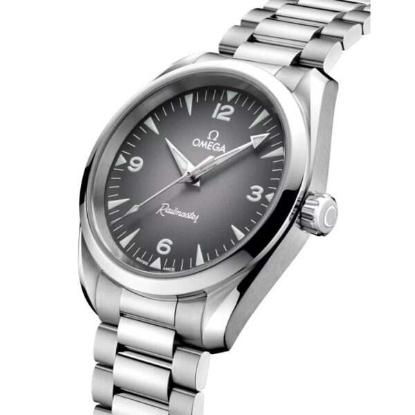 235.10.38.20.06.001 OMEGA オメガ シーマスター レイルマスター 38MM