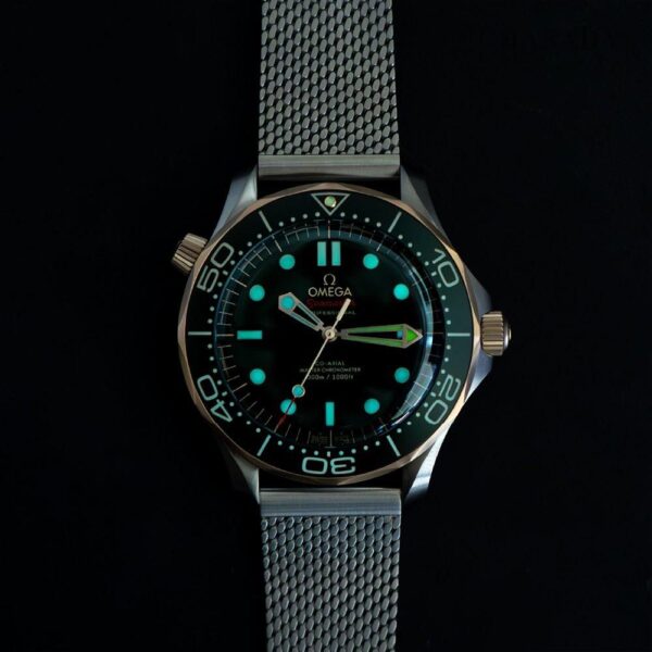 210.90.42.20.10.001 OMEGA オメガ シーマスター ダイバー 300M 42MM