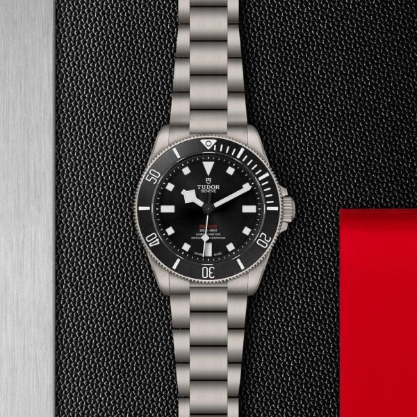M25407N-0001 TUDOR チューダー ペラゴス 39