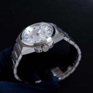 NB6010-81A CITIZEN シチズン シリーズ8 831メカニカル