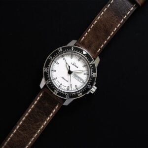 104.ST.SA.IW SINN ジン インストゥルメントウォッチ カウレザー仕様