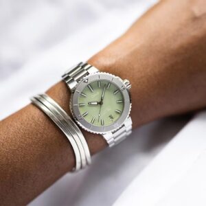 01 733 7770 4157-07 8 18 05P ORIS オリス アクイスデイト 36.5mm