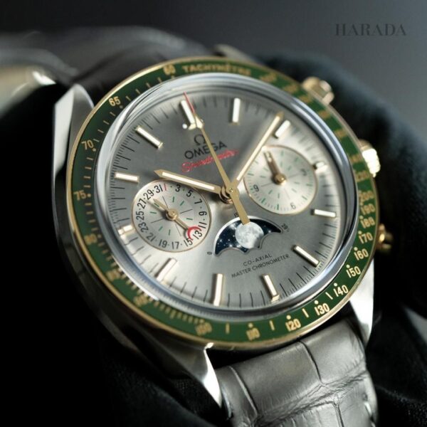 304.23.44.52.06.001 OMEGA オメガ スピードマスター ムーンフェイズ 44.25MM