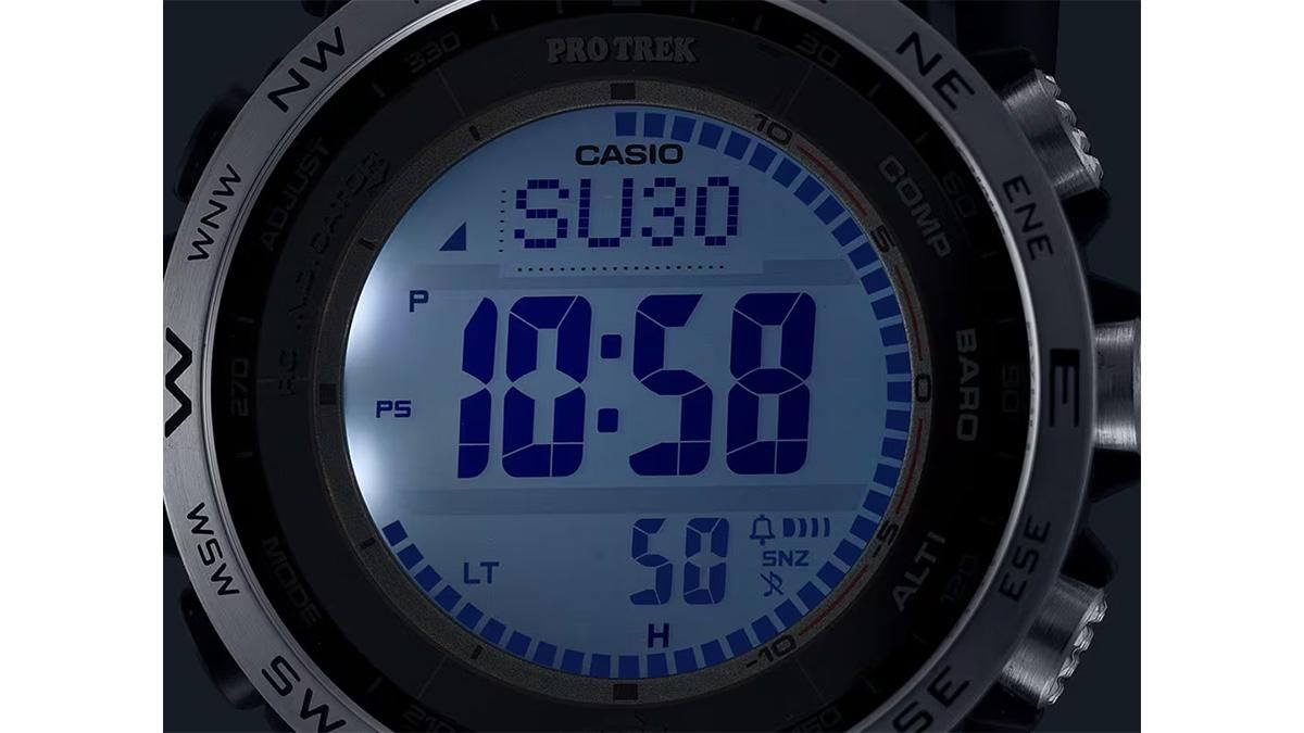 PRW-35Y-1BJFを腕につけている画像