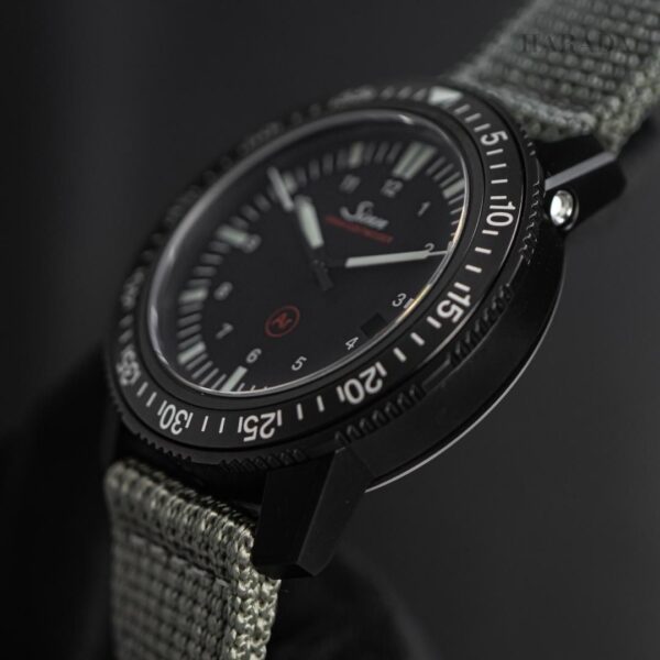 EZM 3 S Sinn ジン EZMミッションタイマー テキスタイルストラップ仕様（オリーブ）