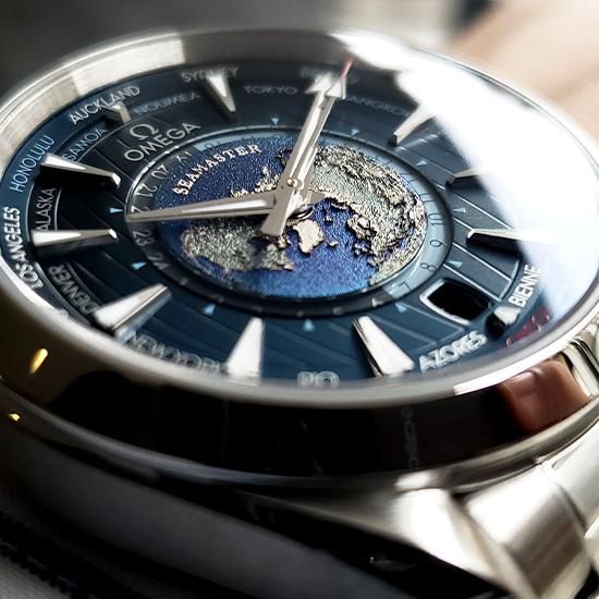 220.10.43.22.03.001 OMEGA オメガ シーマスター アクアテラ 150M GMT ワールドタイマー 43MM