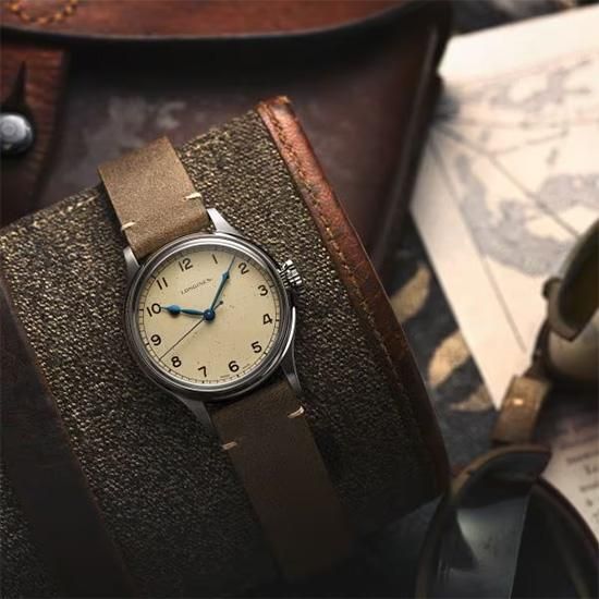 L2.819.4.93.2 LONGINES ロンジン ヘリテージ ミリタリー 38.5mm