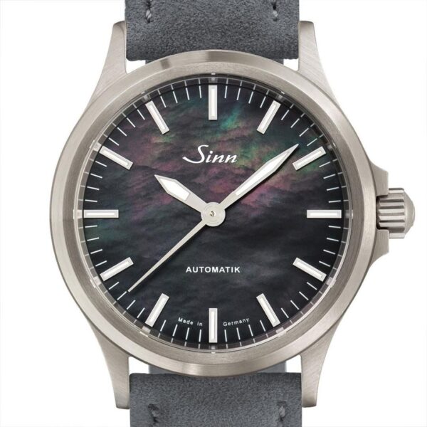 556.I.Perlmutt.S SINN ジン インストゥルメントウォッチ ブレスレット仕様
