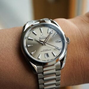 220.10.38.20.09.001 OMEGA オメガ シーマスター アクアテラ 150M 38MM