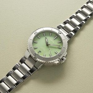 01 733 7770 4157-07 8 18 05P ORIS オリス アクイスデイト 36.5mm