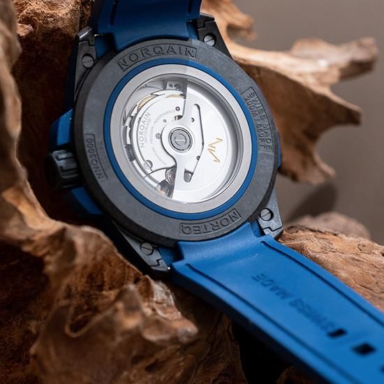 N3000.21Q06.A01 NORQAIN ノルケイン インディペンデンス ワイルドワン 42mm ブルー