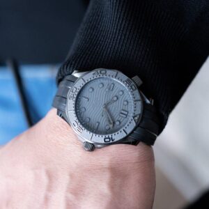 210.92.44.20.01.003 OMEGA オメガ シーマスター ダイバー300M ブラックブラック