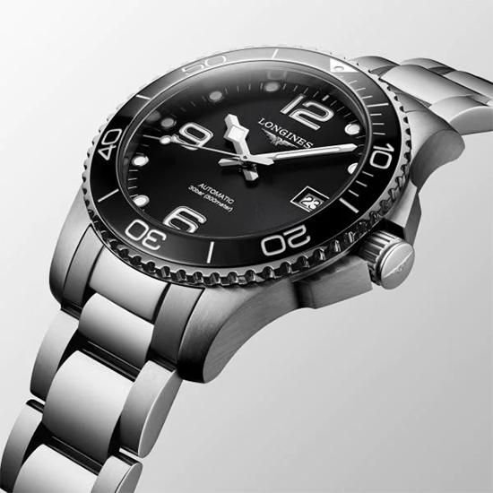 L3.780.4.56.6 LONGINES ロンジン ハイドロコンクエスト 39mm