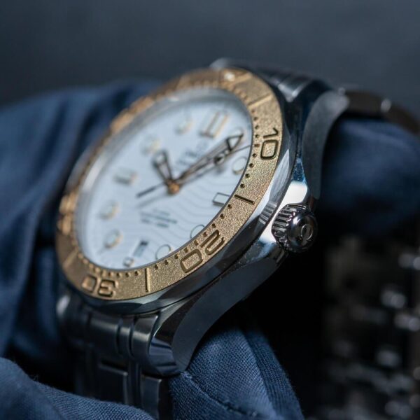 522.21.42.20.04.001 OMEGA オメガ シーマスター ダイバー300M パリ2024 42MM