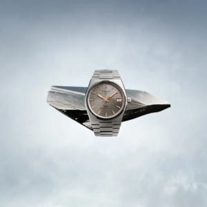T137.807.44.061.00 TISSOT ティソ PRX チタニウム 38mm