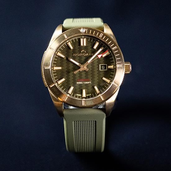N1000.08Z01.E01 NORQAIN ノルケイン アドベンチャー スポーツ 42mm