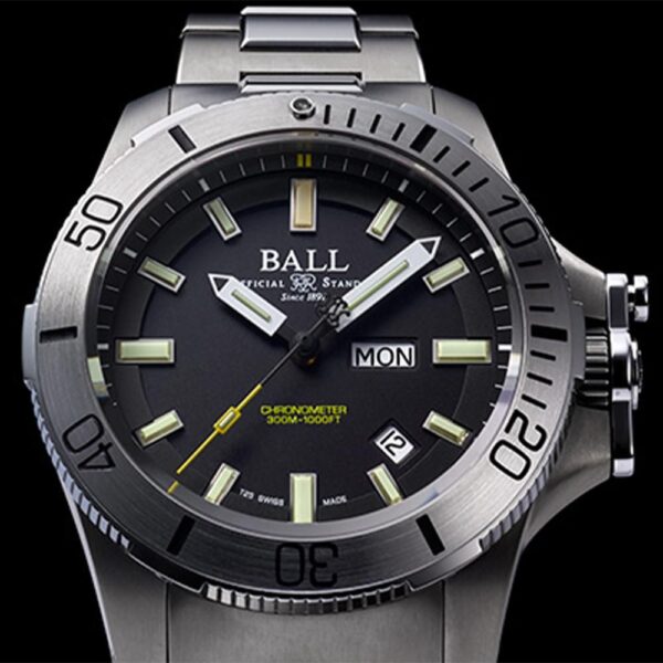 BALL WATCH ボールウォッチ エンジニア ハイドロカーボン サブマリン ウォーフェア DM2276A-S2CJ-BK
