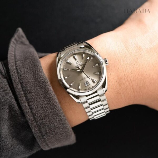 220.10.38.20.09.001 OMEGA オメガ シーマスター アクアテラ 150M 38MM