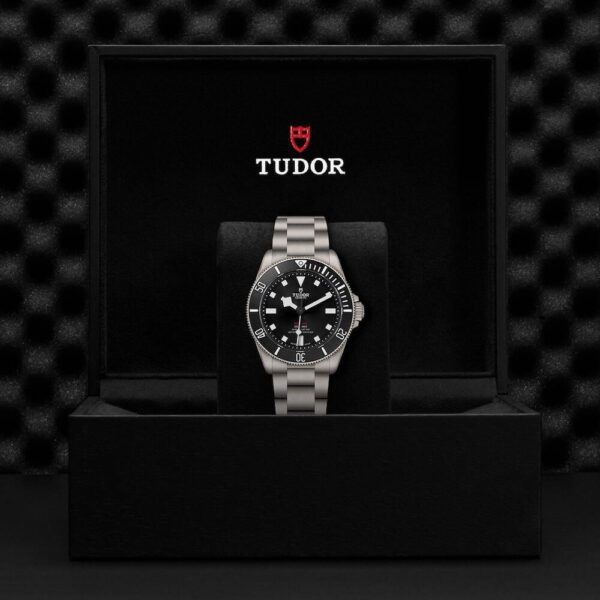 M25407N-0001 TUDOR チューダー ペラゴス 39
