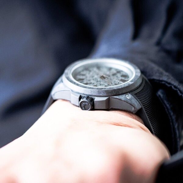 N3000.21Q34.B02 NORQAIN ノルケイン インディペンデンス ワイルドワン 42mm オールブラック