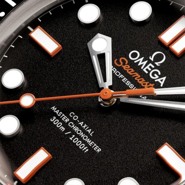 210.30.42.20.01.018 OMEGA オメガ シーマスター ダイバー 300M 42MM