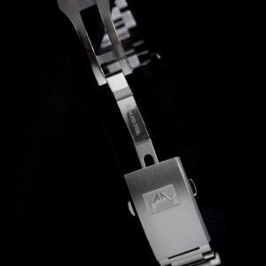 NN2100SG/O211/201SG NORQAIN ノルケイン フリーダム60 GMT