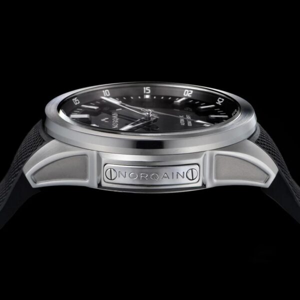 N3008.08S01.B01 NORQAIN ノルケイン インディペンデンス JP ブラック マザーオブパール 40mm