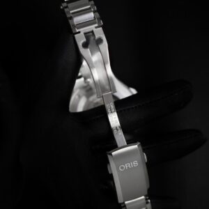 01 733 7789 4158-07 8 23 04PEB ORIS オリス アクイスデイト テイストオブサマー 43.5mm