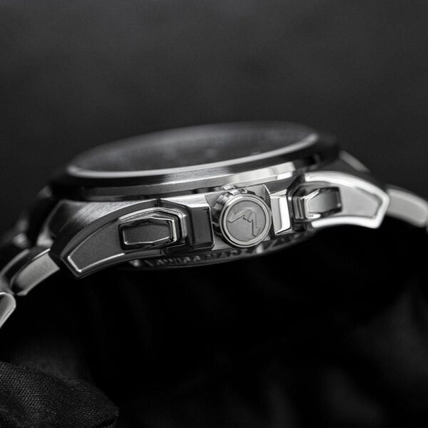 N3200.40S01.B01 NORQAIN ノルケイン インディペンデンス スケルトン クロノ 42MM