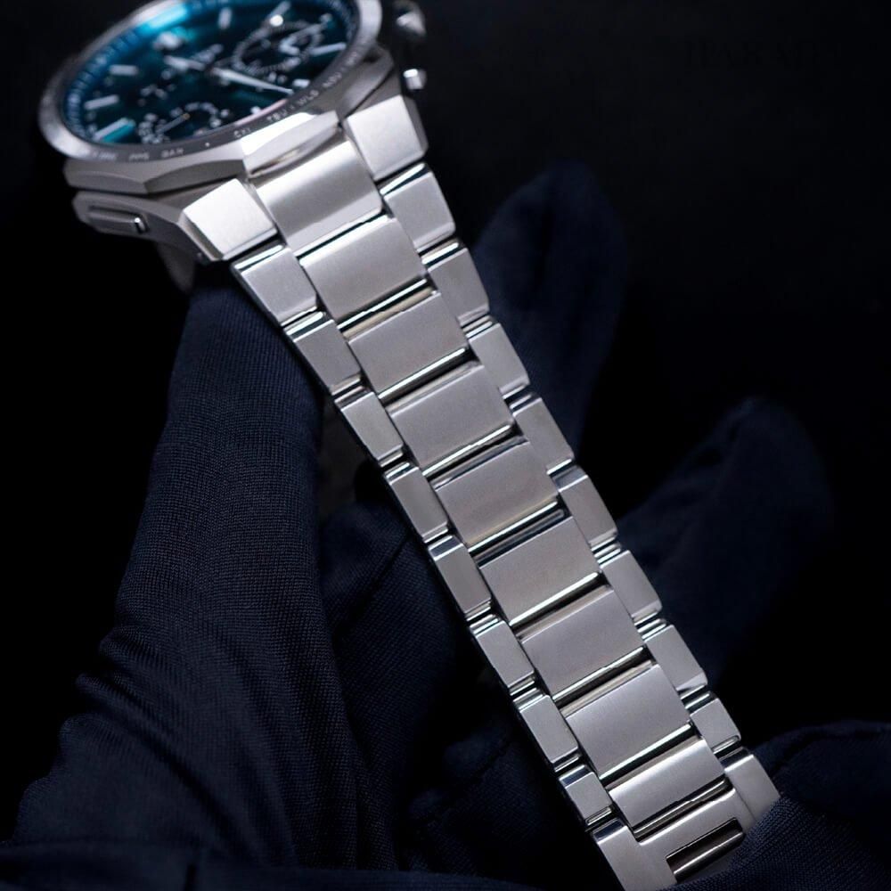 CASIO OCW-T6000SG-2AJR：ケース側面とバンド