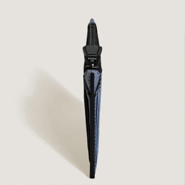 MB198841 MONTBLANC モンブラン エクストリーム 3.0 カードホルダー 8CC ジップ式ポケット付